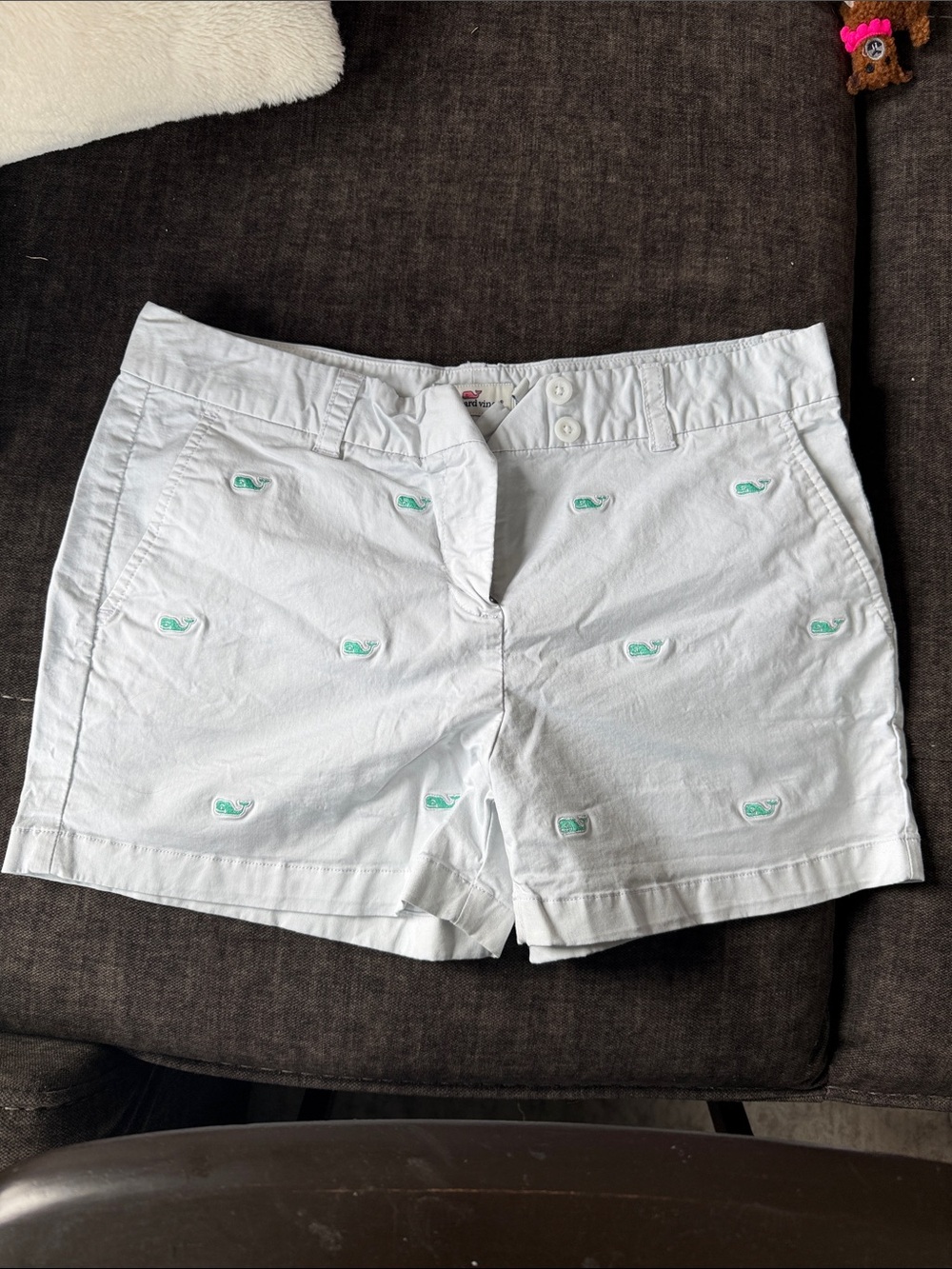 Vineyard Vines Women’s Shorts - Size 8